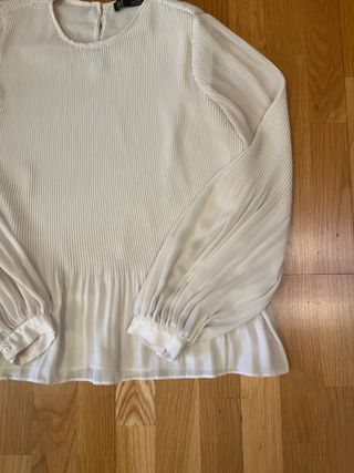 Blusa ZARA gasa plisada TL manga abullonada nueva