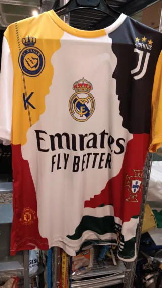 Camiseta Conmemorativa Cristiano Ronaldo CR7