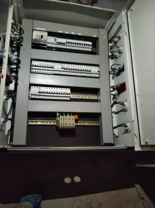 Cuadros de luz de obra