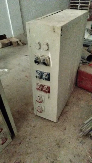 Cuadros de luz de obra