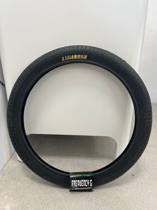 Cubierta Odyssey BMX 20x1,85