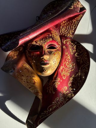 Maschera Veneziana Carnevale Oro e Rosso