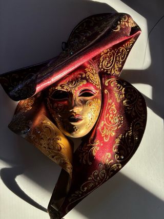 Maschera Veneziana Carnevale Oro e Rosso