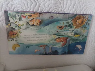 El bosque dormido (Cuentos brillantes) (Spanish...