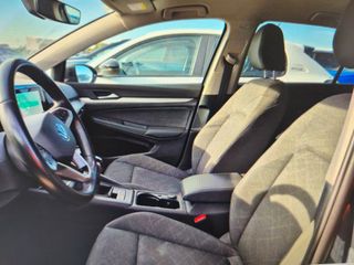 Volkswagen Golf 2023 TSI 110CV