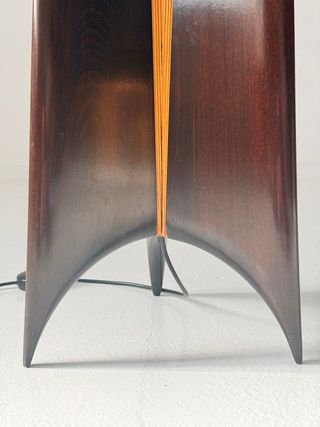 Lámpara de pie “Gaudi” Jaume Tresserra