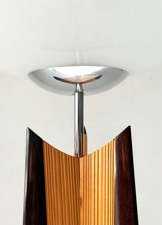 Lámpara de pie “Gaudi” Jaume Tresserra