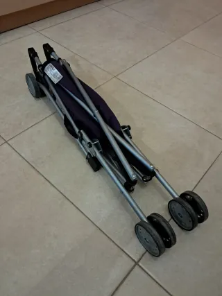 Carrito de muñecas plegable lila