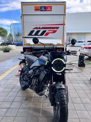 Husqvarna Svartpilen 125