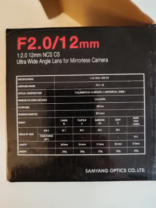 Samyang F2.0/12mm Obiettivo Grandangolo