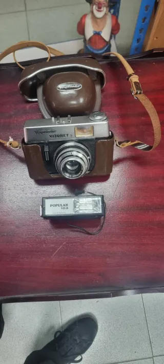 Cámara Voigtländer Vitoret S con flash