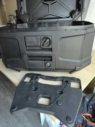 Baúl Top Box Original Honda 58L