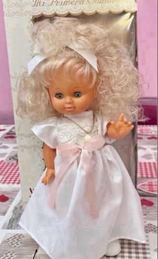 Muñeca antigua Mi Primera Comunión