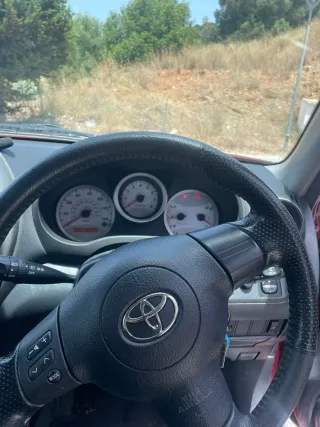 Toyota RAV4 2004