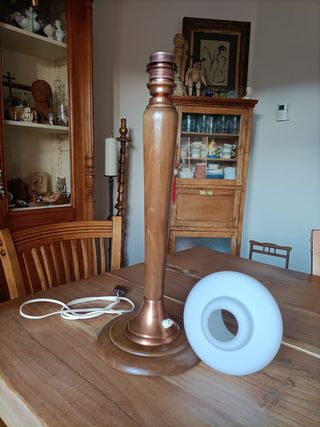 Lámpara de mesa Art Decó madera y cristal