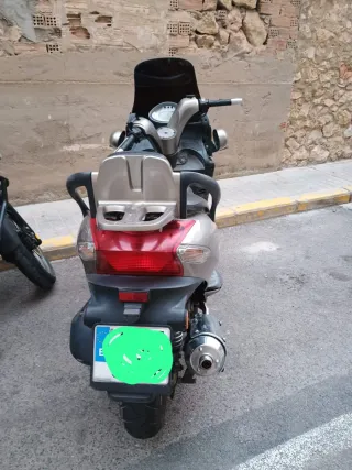Kymco Grand Dink 250