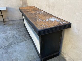 Mostrador antiguo de madera