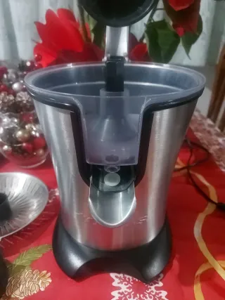 Exprimidor Eléctrico Taurus