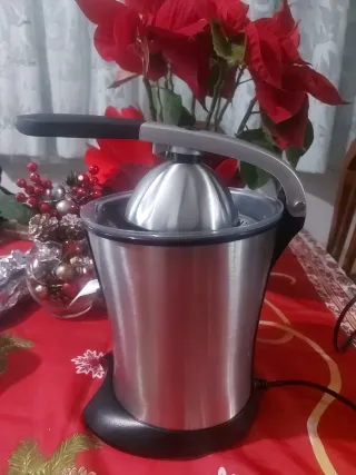 Exprimidor Eléctrico Taurus