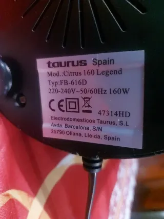 Exprimidor Eléctrico Taurus