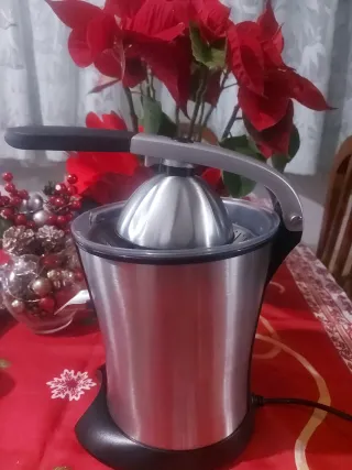 Exprimidor Eléctrico Taurus