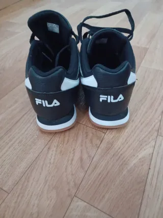 Zapatillas Fila Clásicas Talla 38