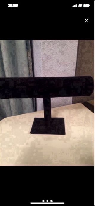 3 modelos de expositores de joyas nuevos