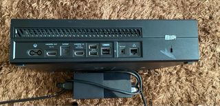 Xbox One + 5 Giochi: FIFA 16, NBA 2K16, GTA Trilog