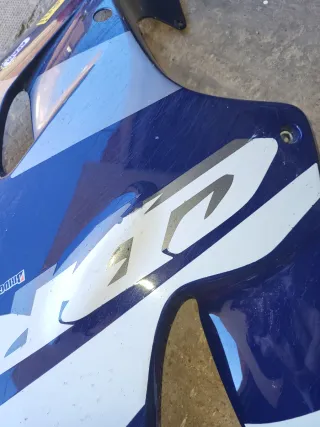 Carenados Honda CBR F4
