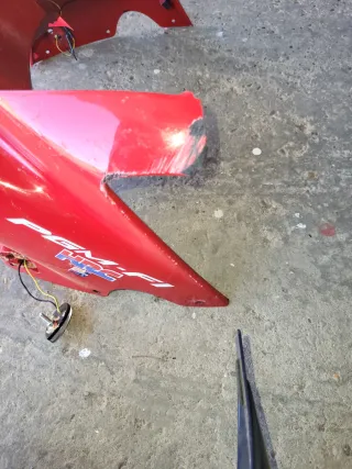 Carenados Honda CBR F4