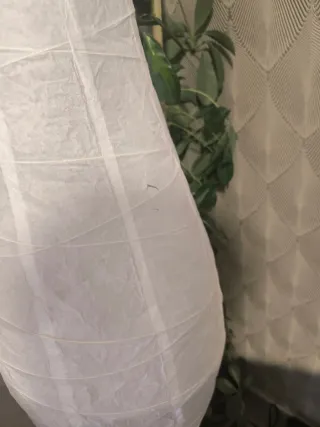 Lámpara de pie Ikea papel y metal