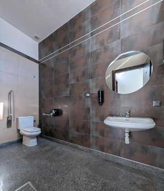 Local comercial en alquiler en Sanlúcar la Mayor