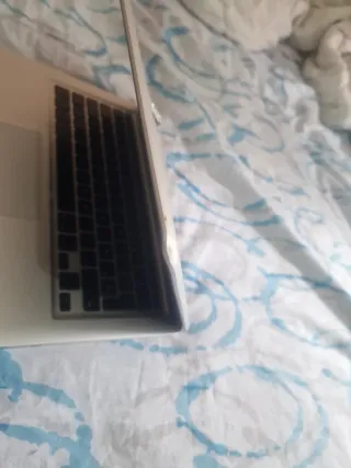 MacBook Pro Apple Plata y Negro