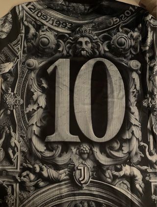 Juventus 25/26 Pre match Jersey