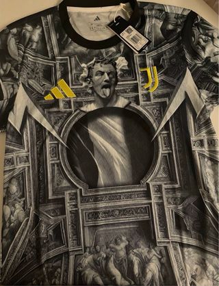 Juventus 25/26 Pre match Jersey