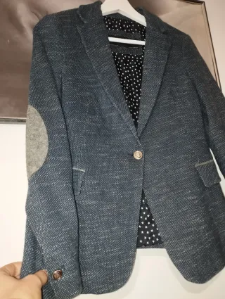 Blazer Zara azul marino y gris