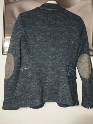 Blazer Zara azul marino y gris