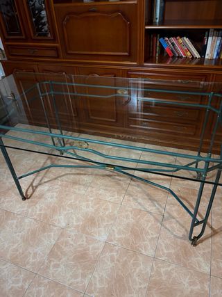 Mesa de comedor cristal y metal
