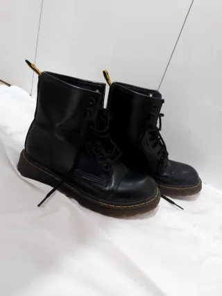 Dr Martens Stivali Neri marca Beltram