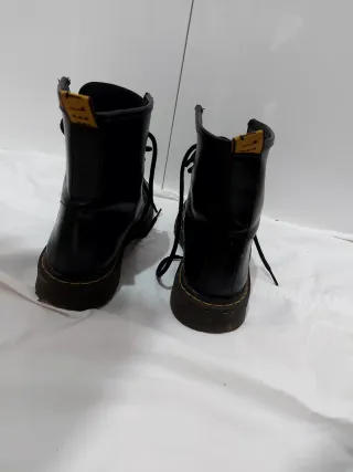 Dr Martens Stivali Neri marca Beltram