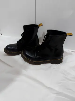 Dr Martens Stivali Neri marca Beltram