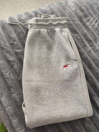 Pantalón chándal Fila gris