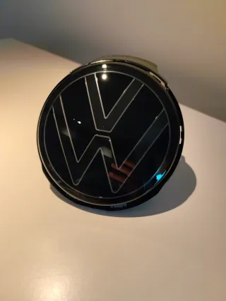 Emblema Centrale LED Golf Nero Total black