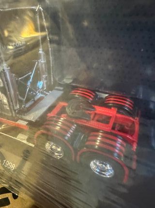 Truck Tuning Collection Volvo VNL 760 Scala 1/43