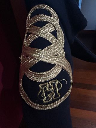 Chaquetón HIGHLY PREPPY azul marino y dorado