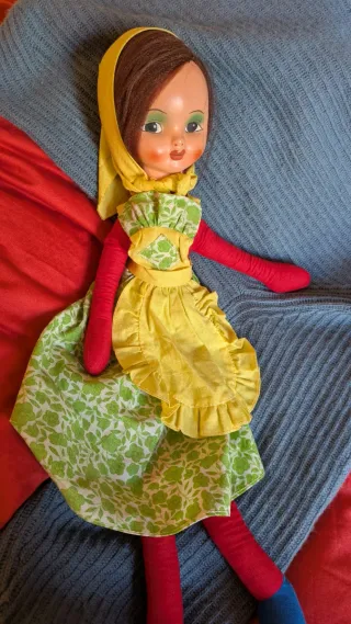 Bambola vintage gambelunghe