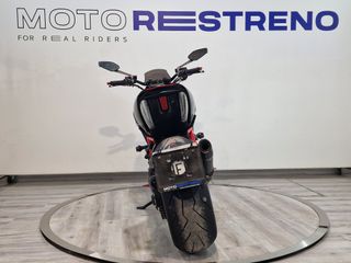 DUCATI DIAVEL CARBON