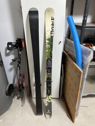 Esquís Freestyle Dynastar Nothing But Trouble 155