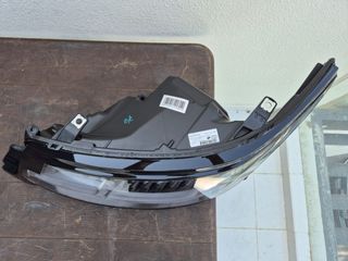 Faro Izquierdo Range Rover Sport L494 ( 4 LEDS )