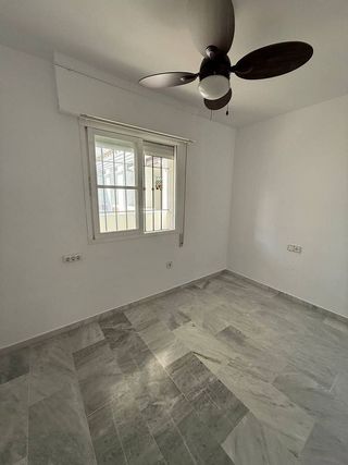 Ático en alquiler en Parque de la Paloma en Benalmádena